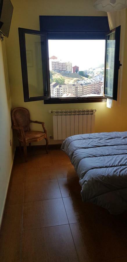 Hotel Ana Cangas De Narcea Eksteriør billede
