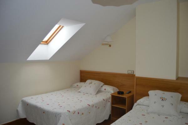 Hotel Ana Cangas De Narcea Eksteriør billede