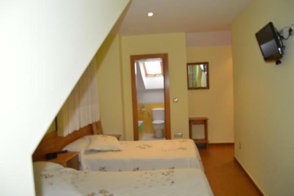 Hotel Ana Cangas De Narcea Eksteriør billede